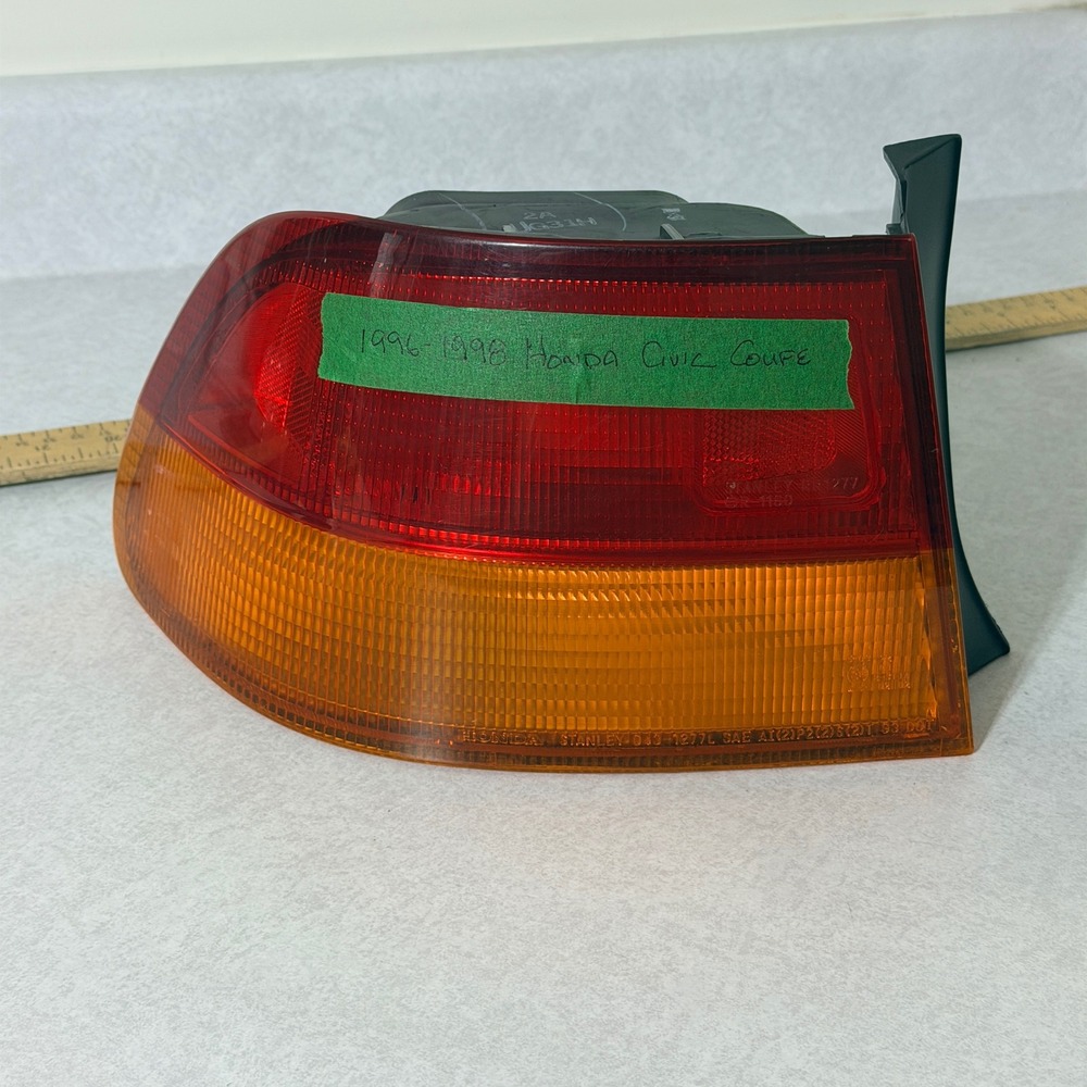 Honda Civic Coupe 1996-1998 Tail Light Passenger Side Stanley 043-1277 OEM RH